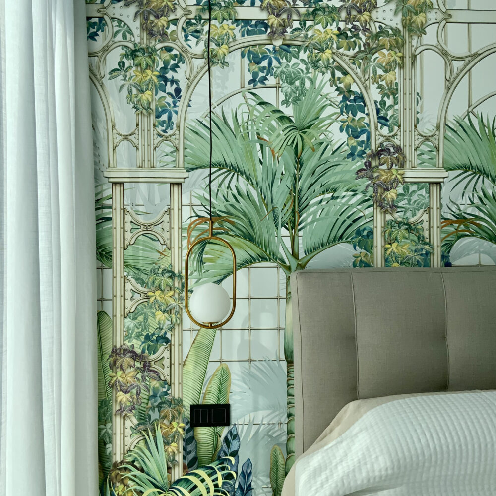 Selection and installation of wallpaper and curtains for the whole house in Benalmádena