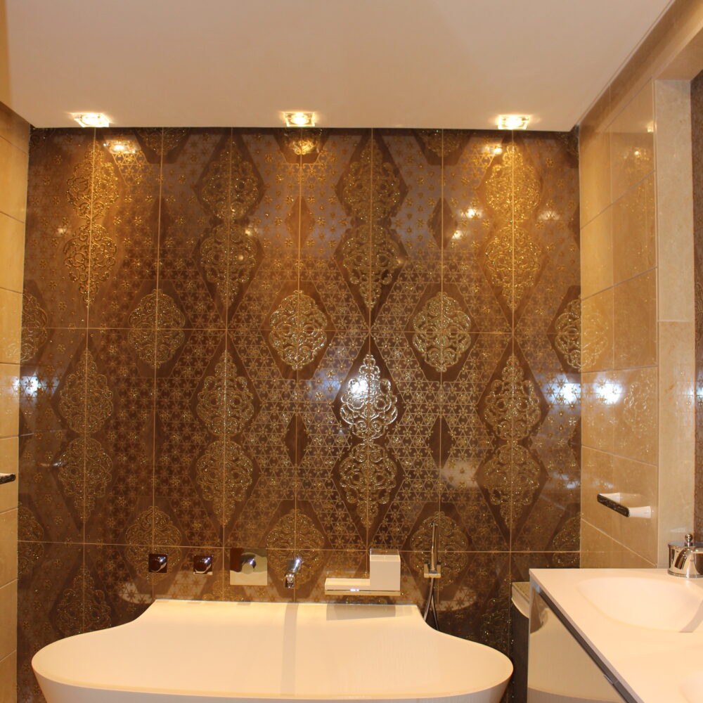 Complete bathroom renovation in Sierra Blanca – Marbella