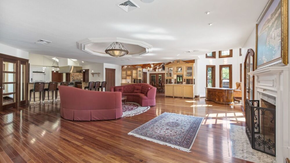 Keep in mind the four essential keys of interior design to transform your home into an oasis of well-being.