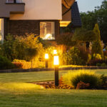 iluminación lámparas patio jardín